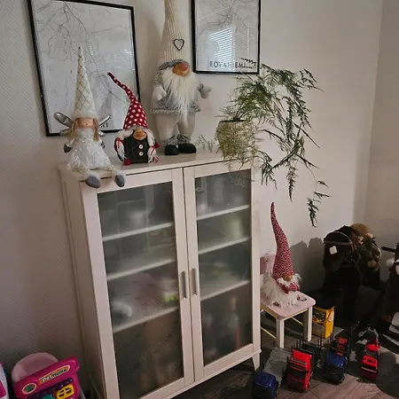 House Full Of Christmas Spirit *